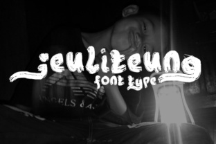 Jeuliteung Rough Brush Font for Digital Design Work
